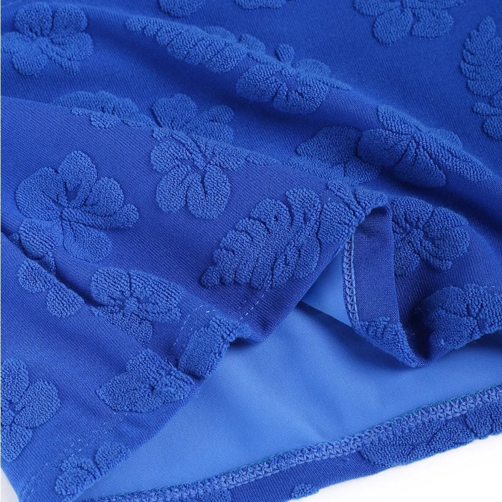 Elegant Blue Floral Bikini Set - Picture 5 of 10